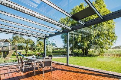 Tischlerei Miebach liefert montiert Terrassendach von Solarlux Glashaus sdl acubis sl20e ref01615 2716 | Zum Vergrößern anklicken